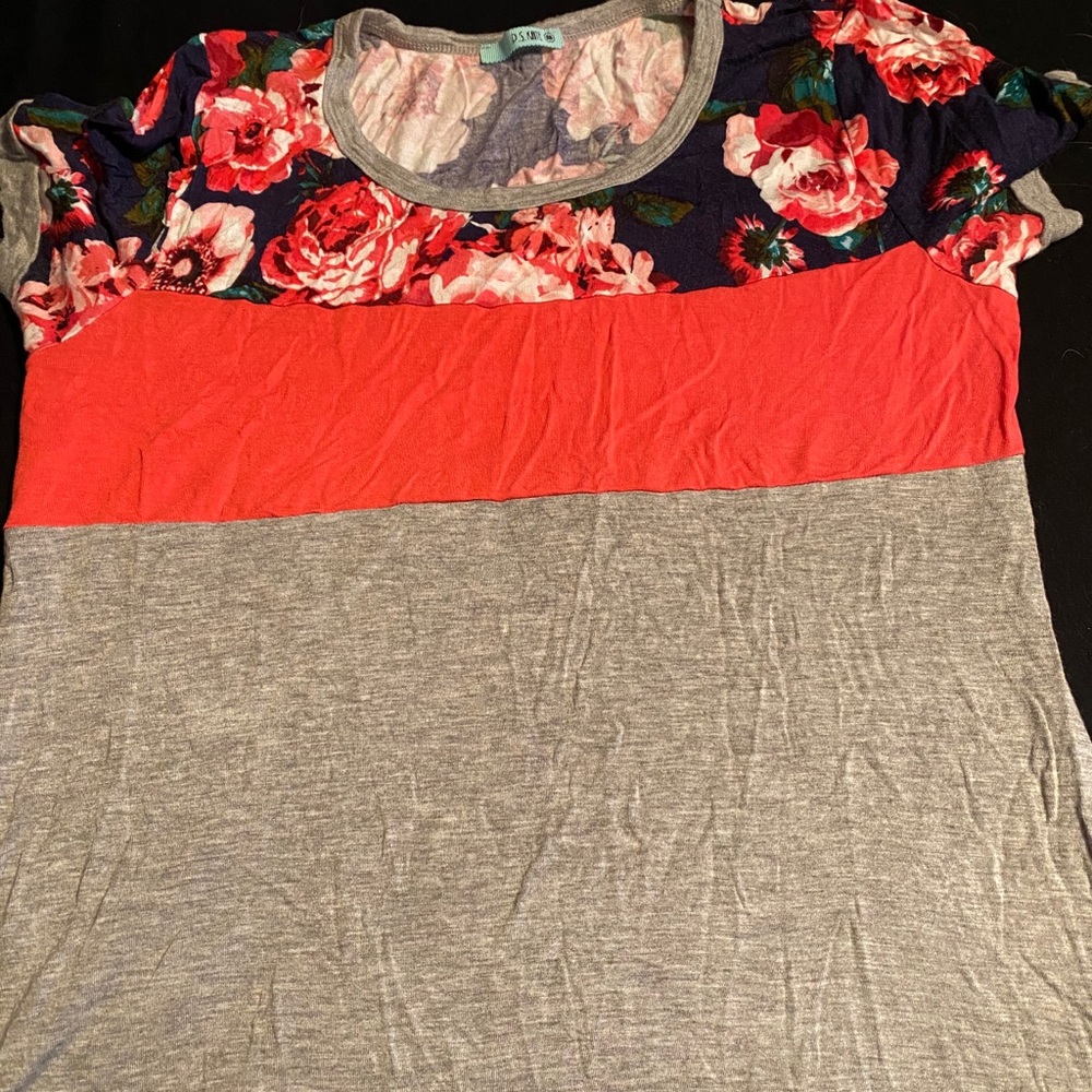 Floral top